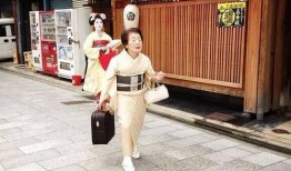 日本老熟女视频,视频中的岁月沉淀与魅力绽放